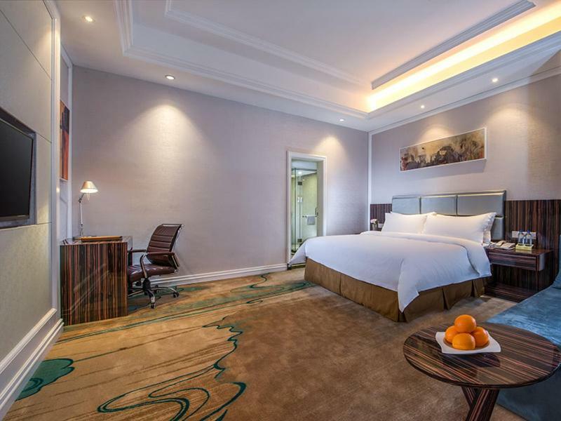Vienna International Hotel Guangdong Puning Sqaure מראה חיצוני תמונה